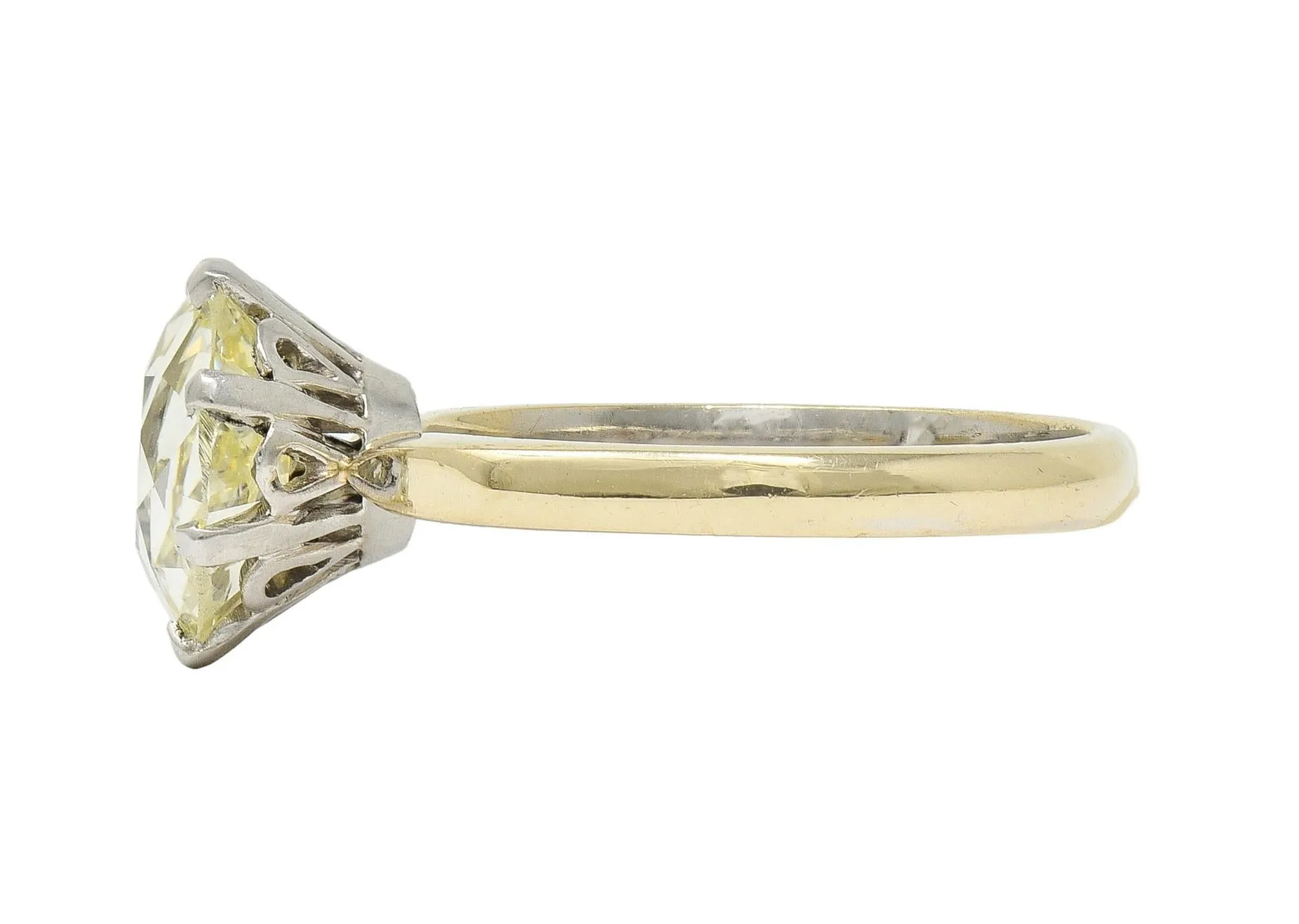 Vintage 2.58 CTW Modified Oval Cut Diamond Platinum 18 Karat Yellow Gold Solitaire Engagement Ring GIA