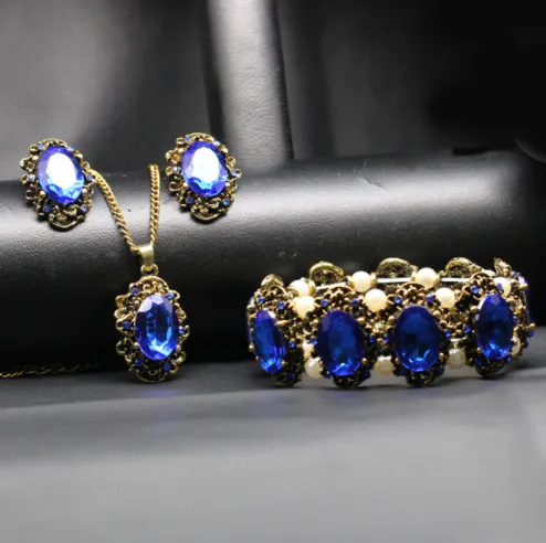Vintage Jewelry Crystal Bronze Plated Set