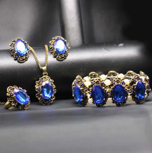 Vintage Jewelry Crystal Bronze Plated Set